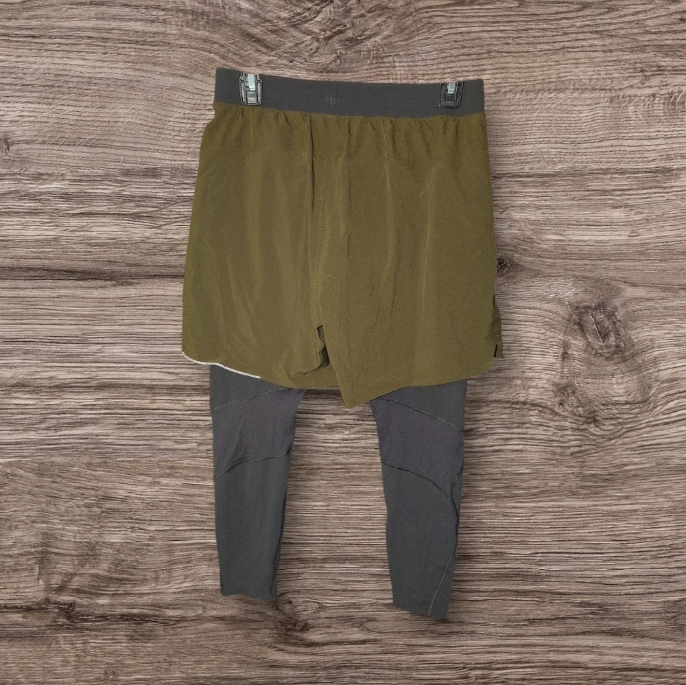 Lululemon Cold Terrain 2-in-1 Short 6